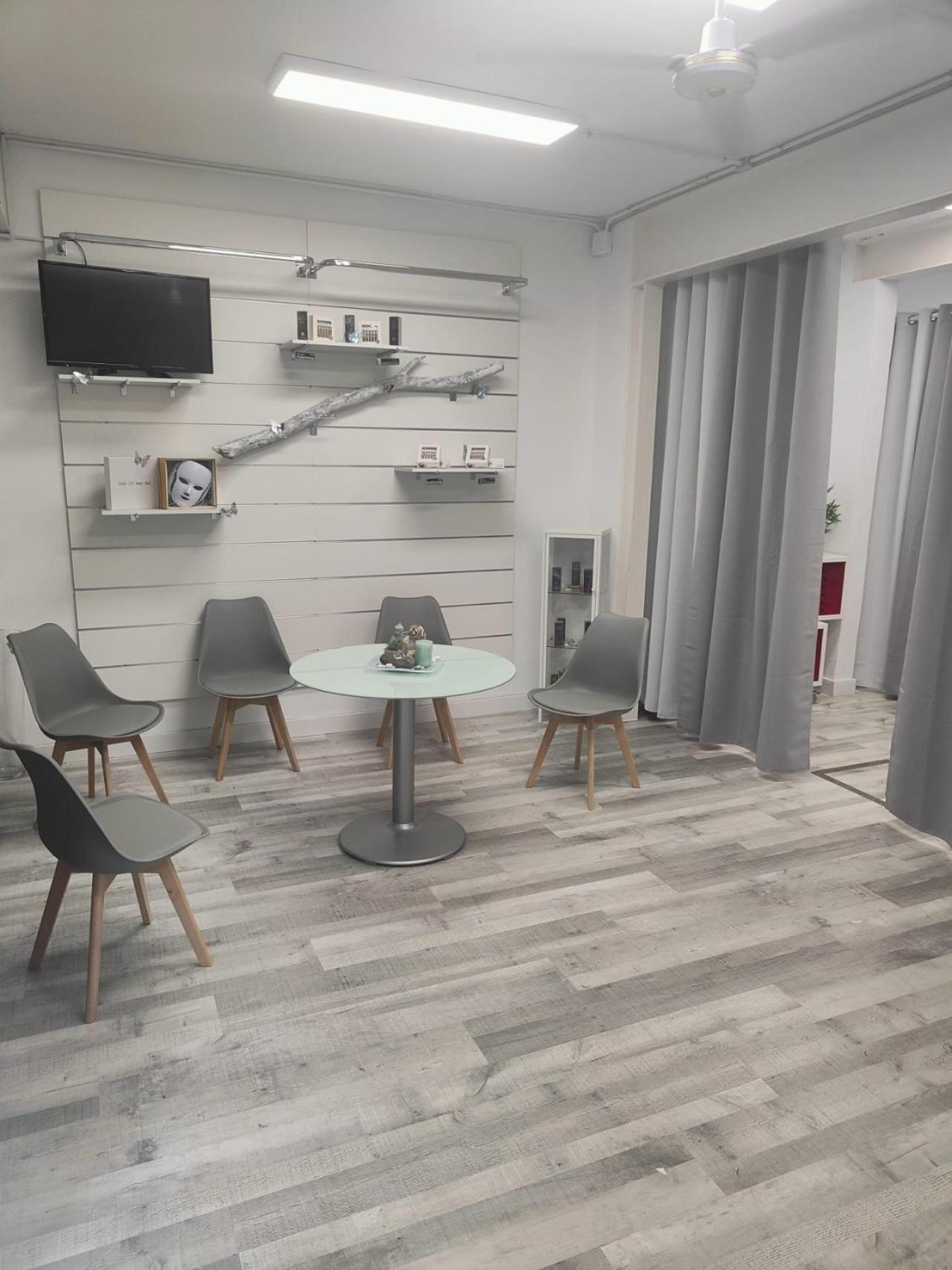 Habitacion Doble Con Bano Privado Y Desayuno Incluido 빌라데칸스 외부 사진